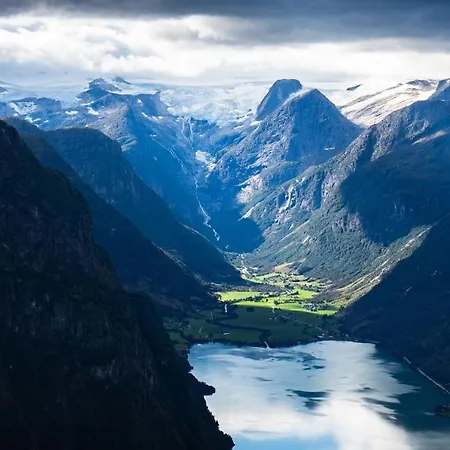 Olden Glamping - One With Nature 豪华帐篷