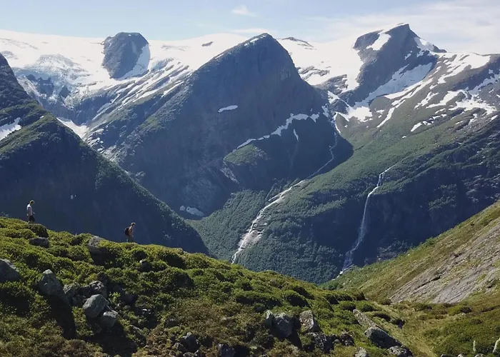 Luxe tent Olden Glamping - One With Nature *